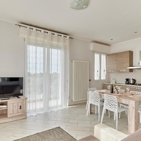 App. Mimosa Minerva Holiday Home Manerba del Garda Eksteriør billede