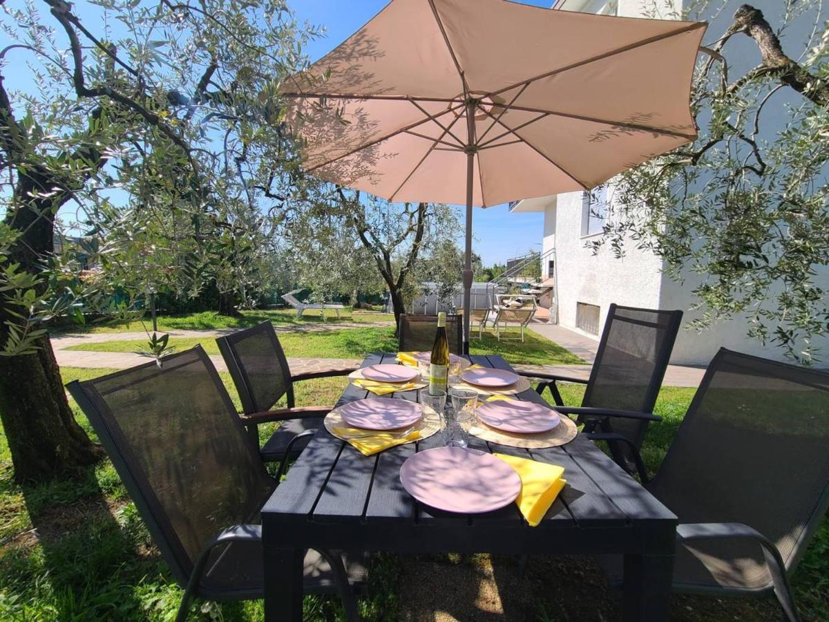 App. Mimosa Minerva Holiday Home Manerba del Garda Eksteriør billede